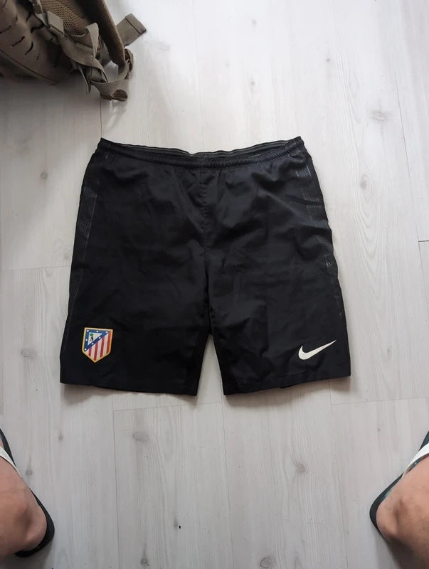Atlético Madrid player issue football shorts soccer S