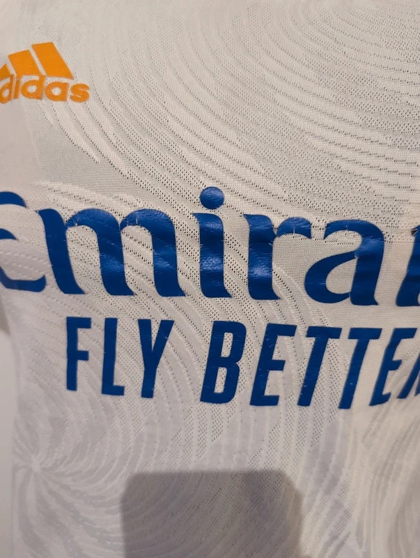 Real Madrid 2021 2022 adidas authentic football shirt soccer jersey xs gq1360