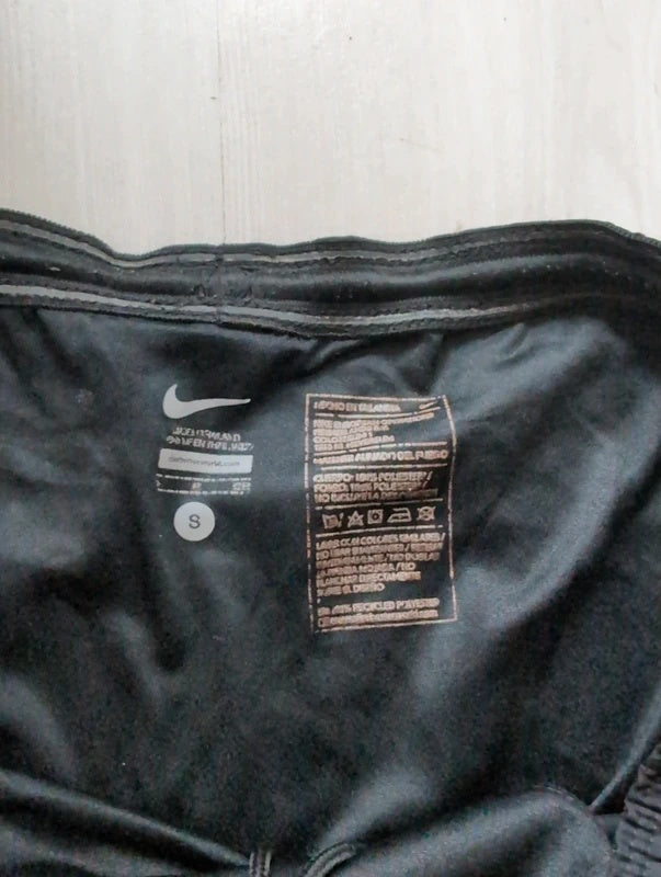 Atlético Madrid player issue football shorts soccer S