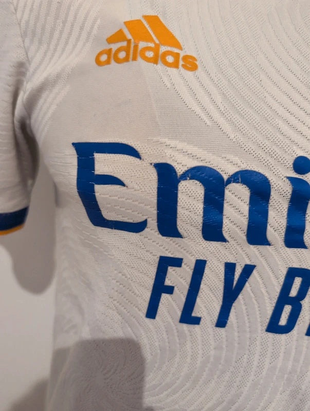 Real Madrid 2021 2022 adidas authentic football shirt soccer jersey xs gq1360