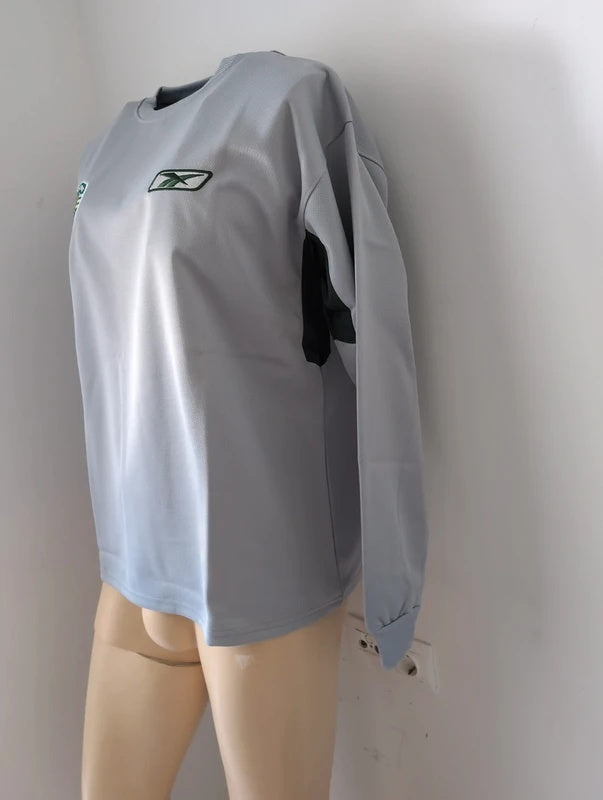 Sporting Reebok sweat football soccer XL brand new