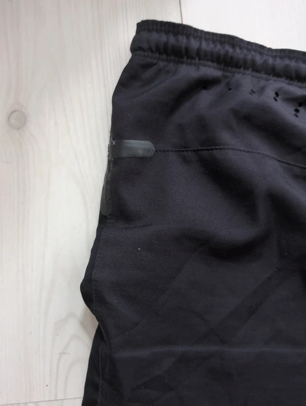 Atlético Madrid player issue football shorts soccer S